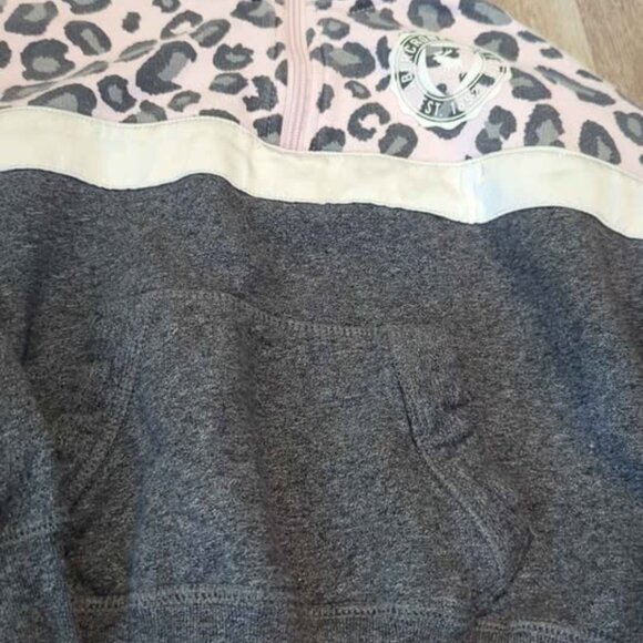 Abercrombie kids 7/8 girls sweatshirt - Picture 3 of 4